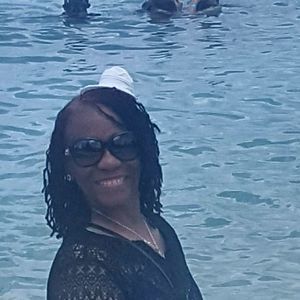 Meet your Posher, Sheryl